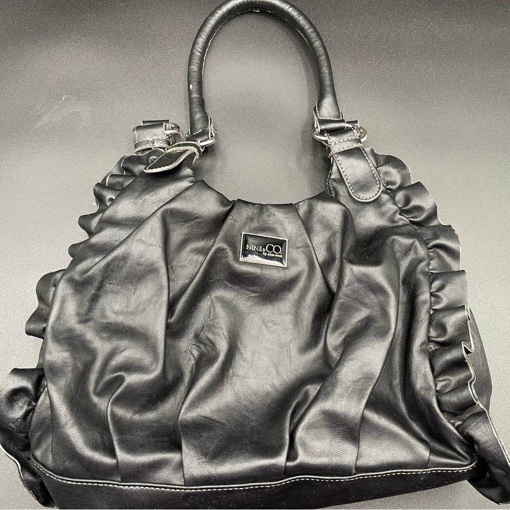 Nine & Co. by Nine West Black Leather Purse w/Ruffles on the Side